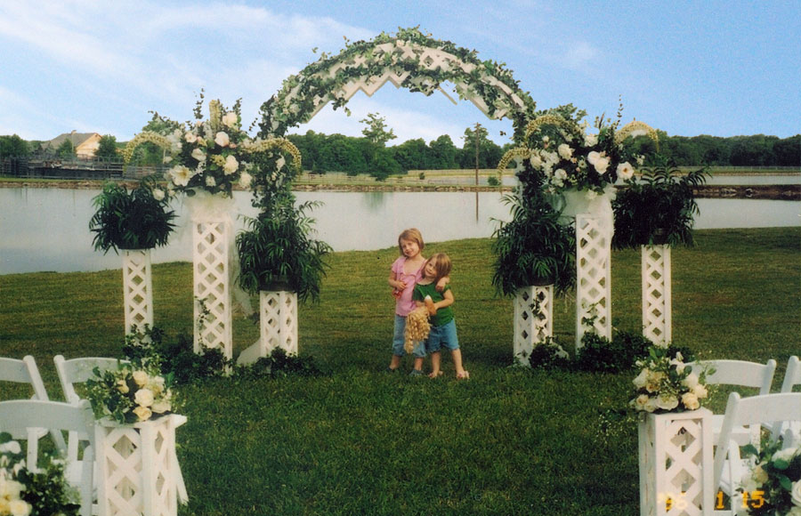 outdoor_wedding_decorating_ideas_outside_wedding_decorations_house_design1