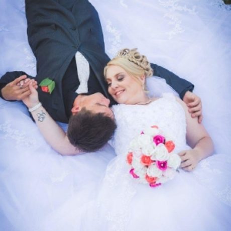 Profile picture of April Scott