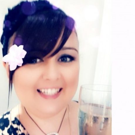 Profile picture of Nina